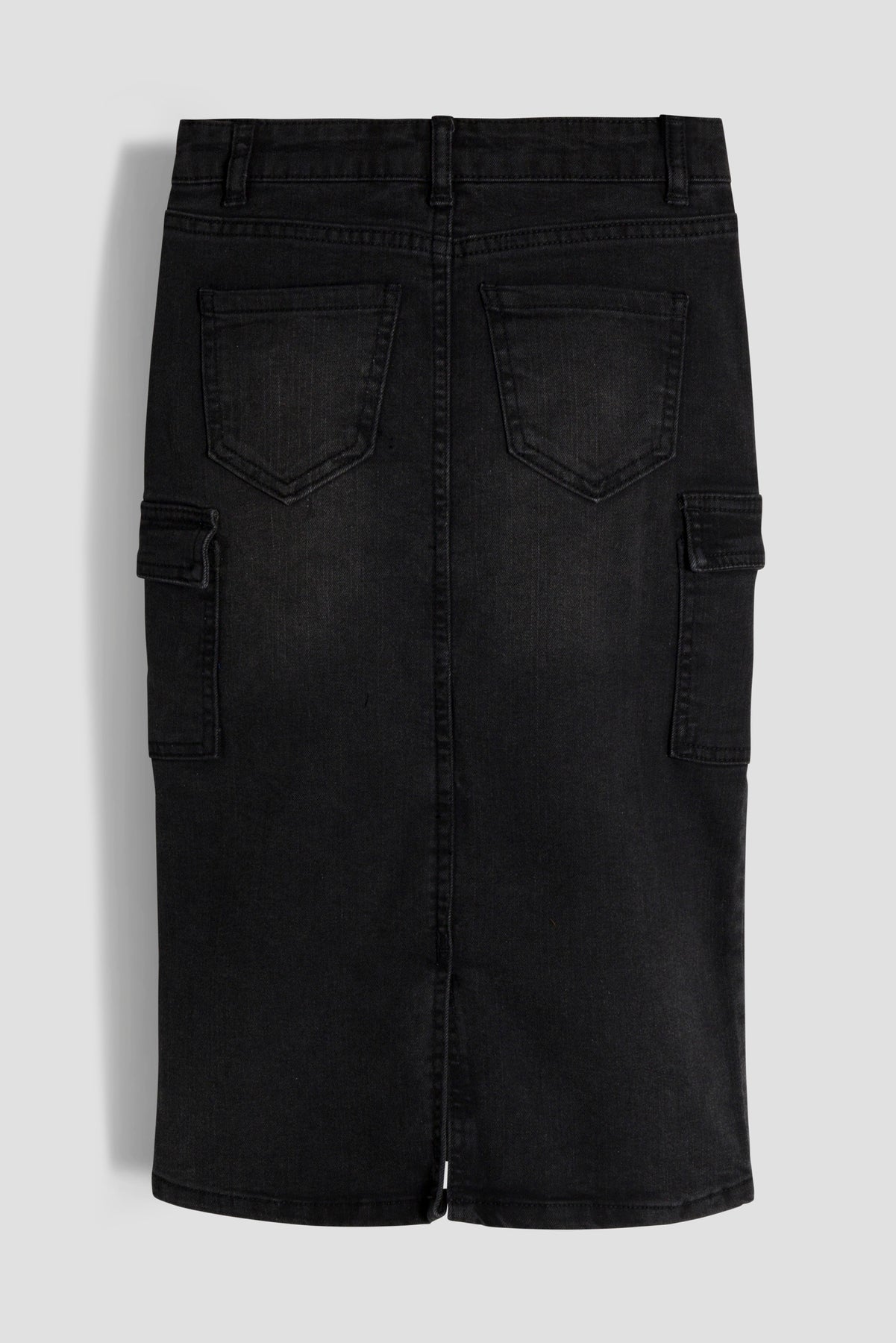 W Black