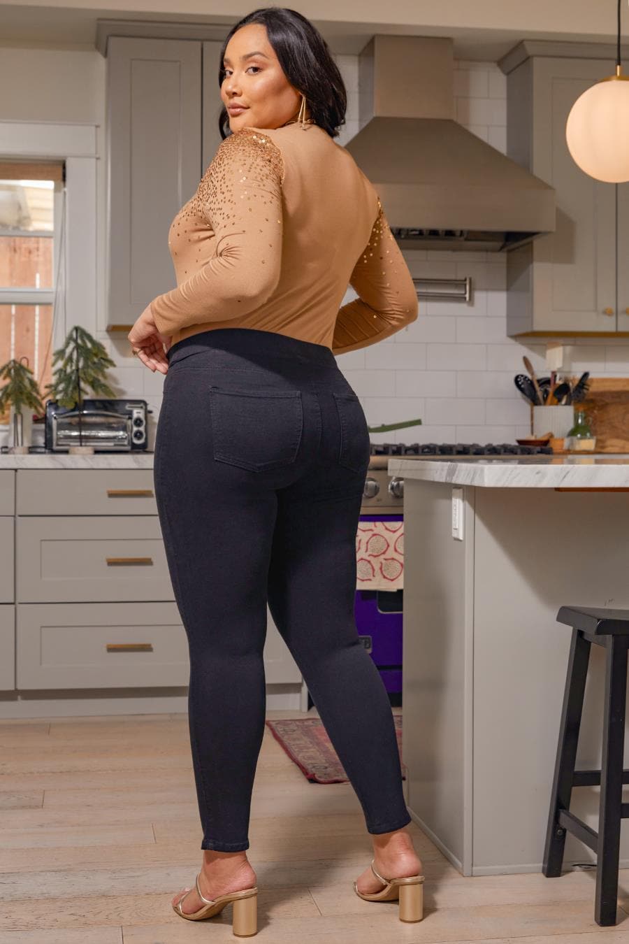 W Black