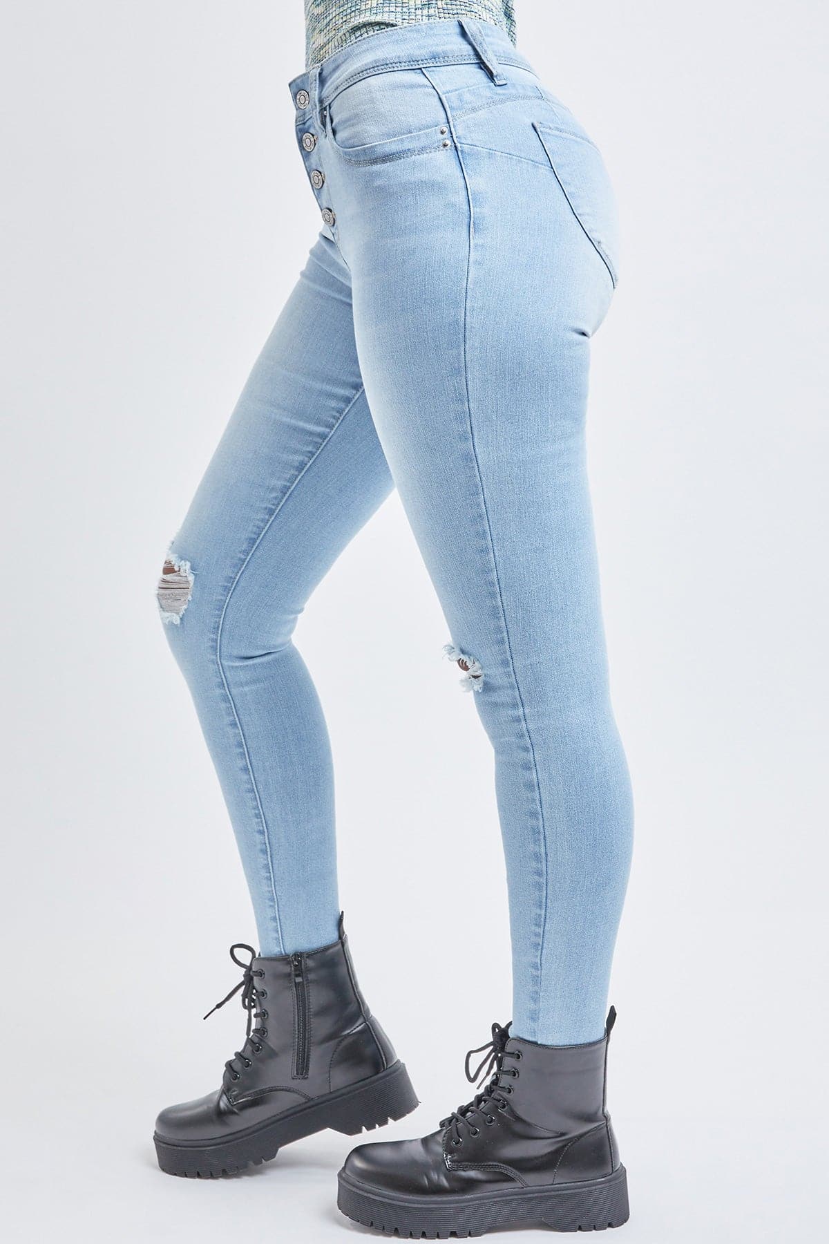 L Light Blue Rips