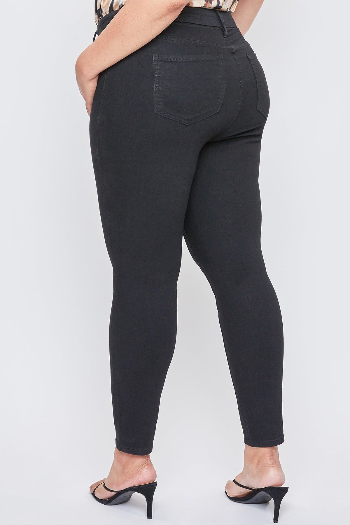 W Black