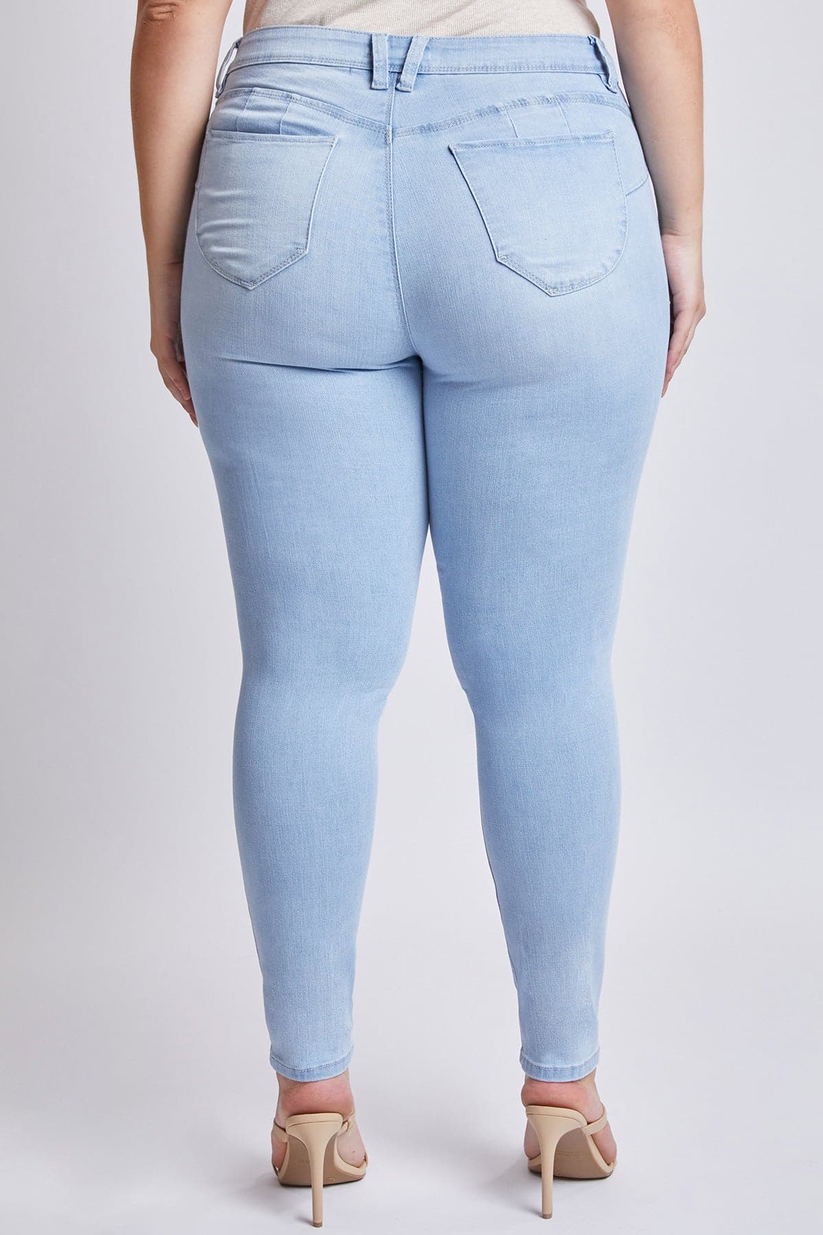 L Light Blue Rips