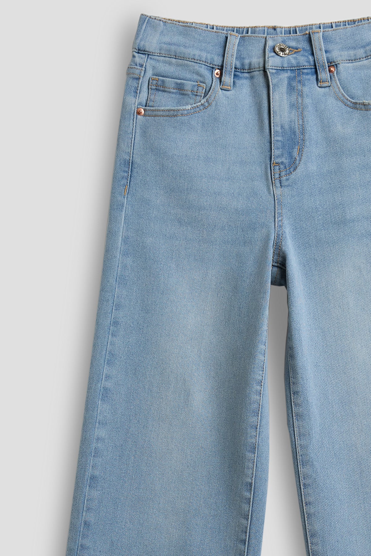 L Light Blue 