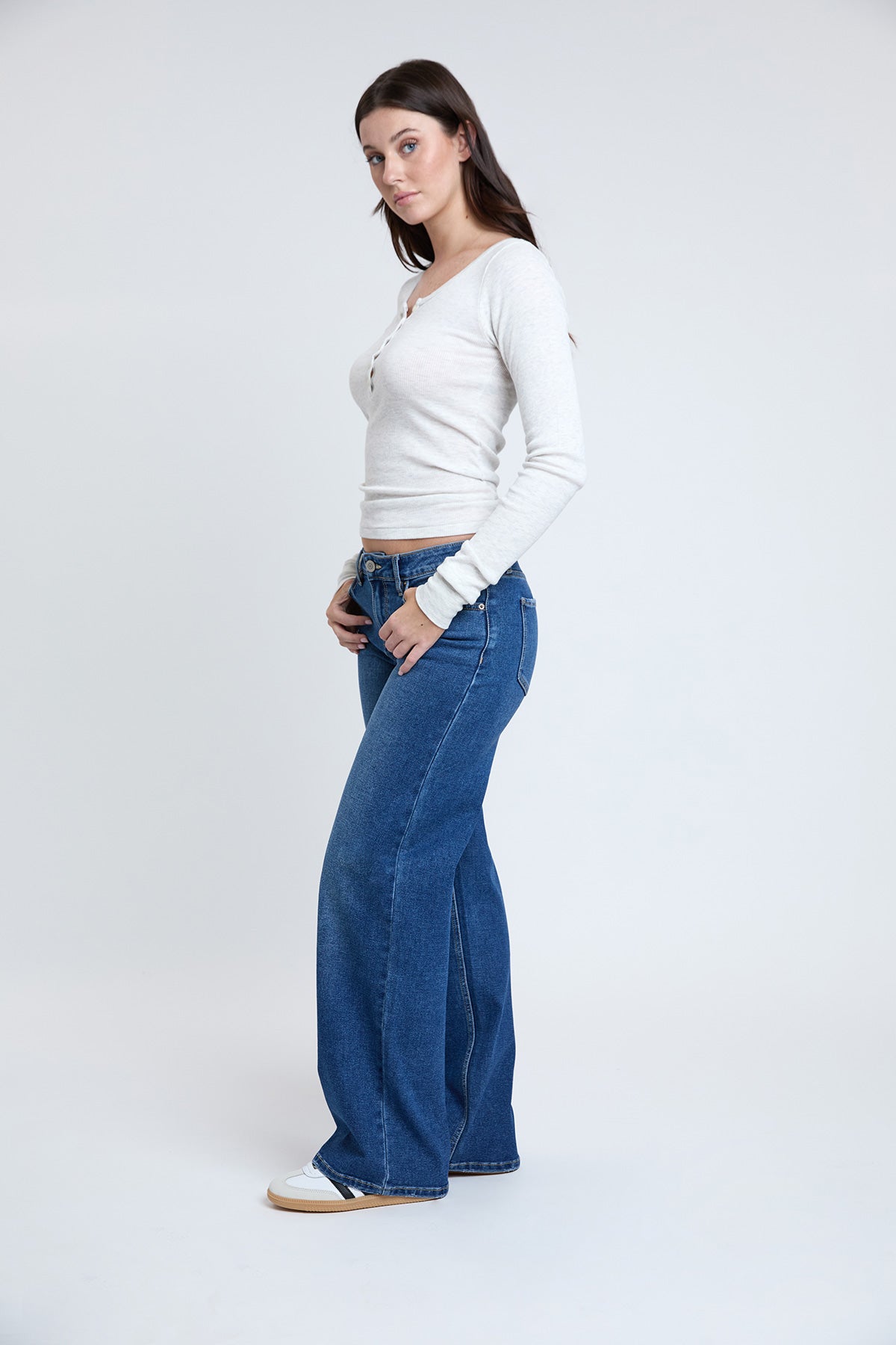 M Medium Blue