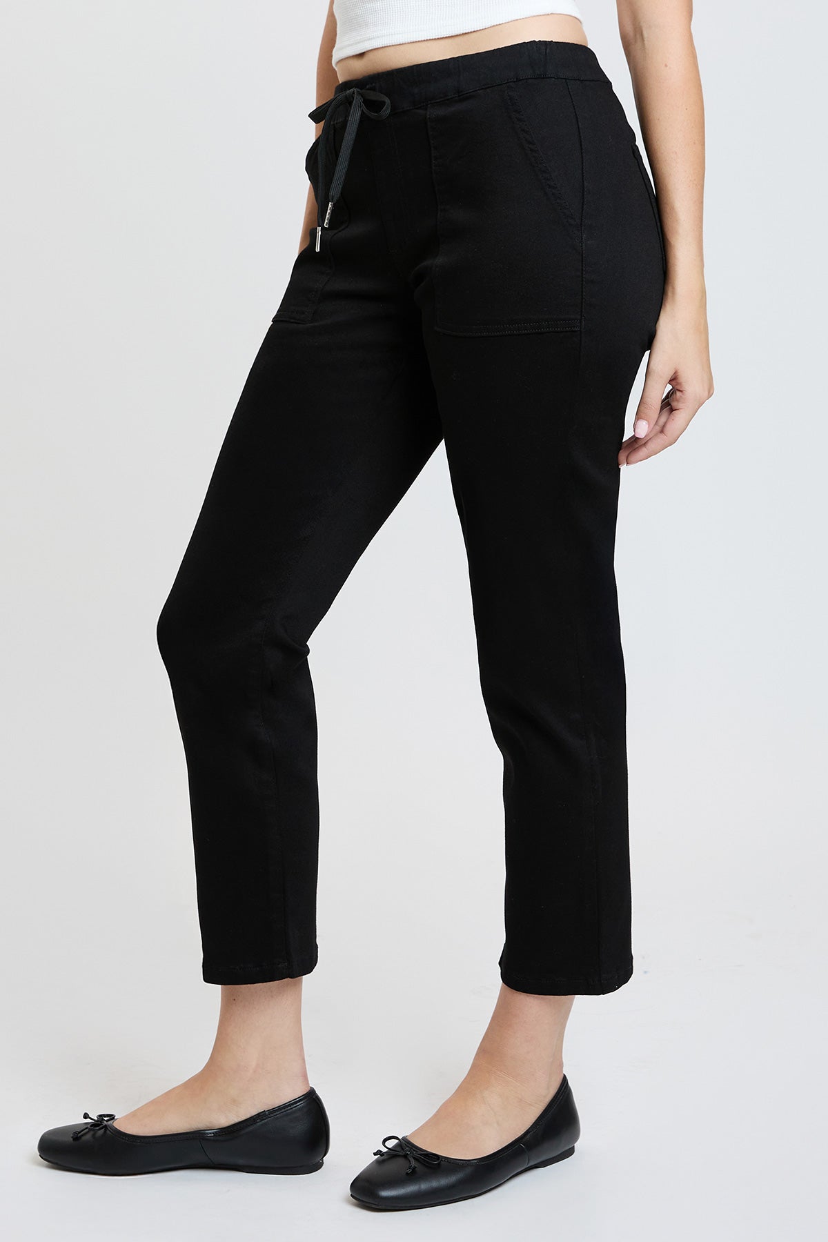 Women's High Rise Pull On Straight Leg Jogger