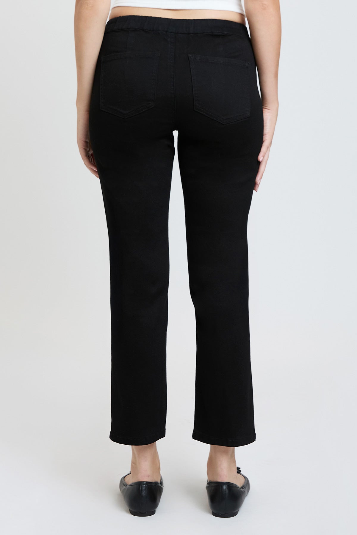 Women's High Rise Pull On Straight Leg Jogger