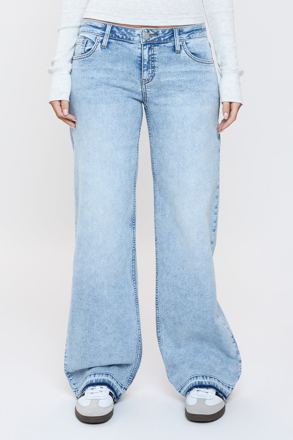 Q Celeste Blue