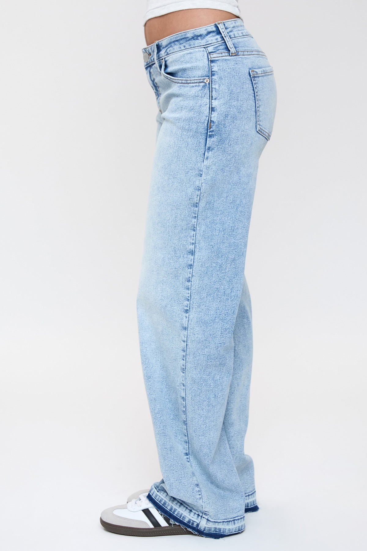 Q Celeste Blue