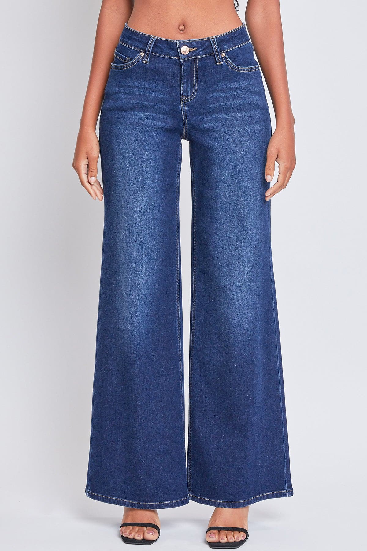 Women's Essential Low Rise Wide Leg Jeans