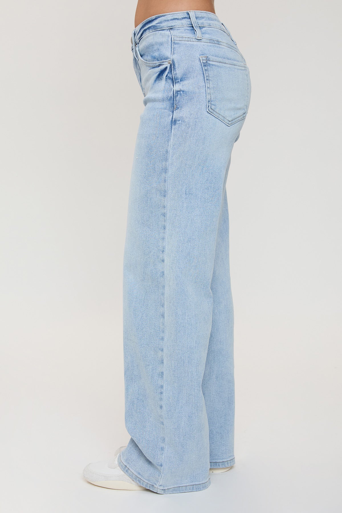 Q Celeste Blue