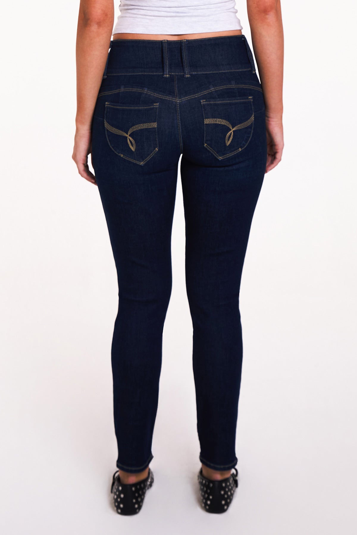 D Dark Blue