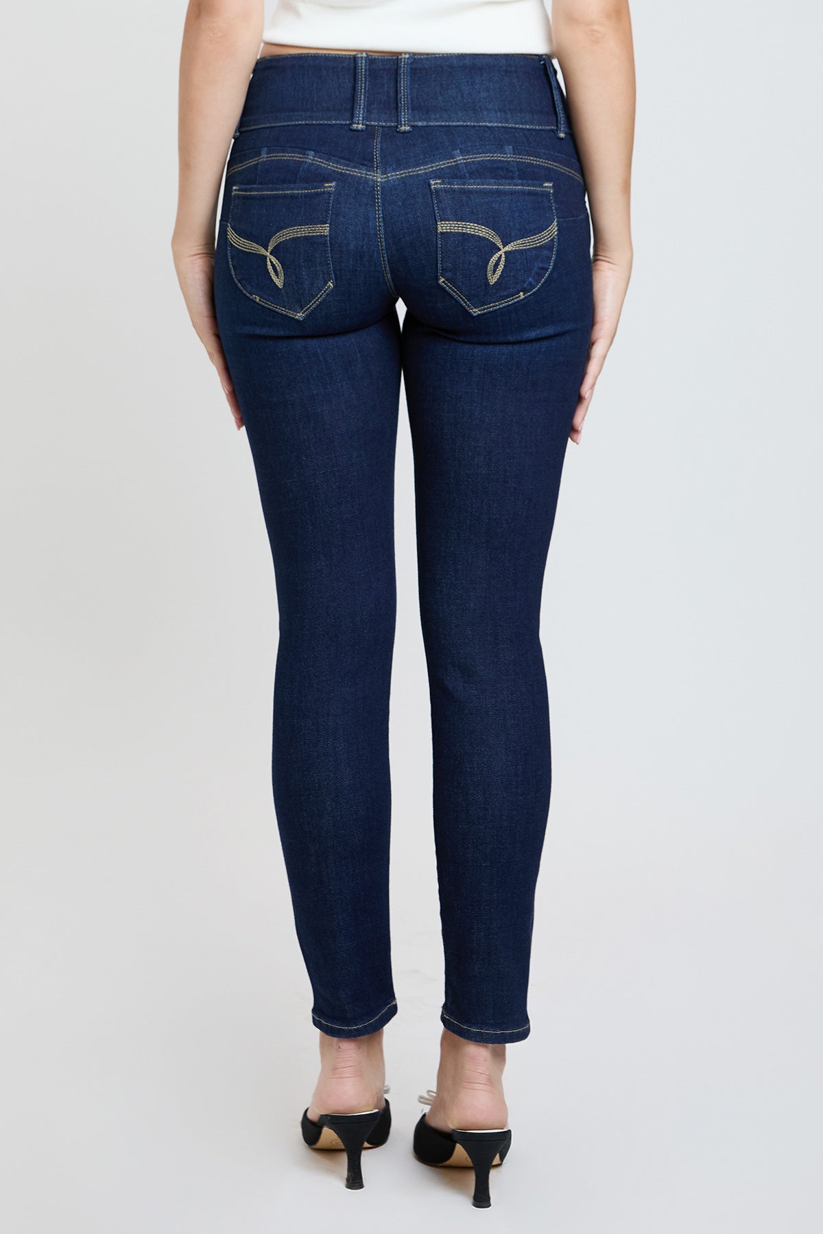 D Dark Blue