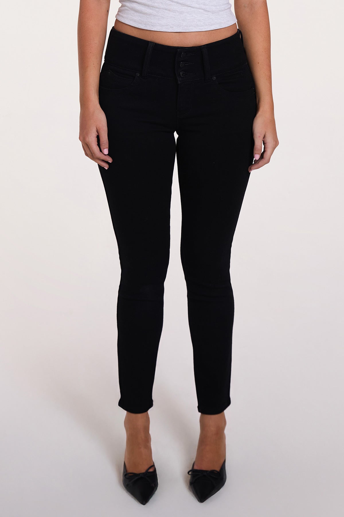 W Black