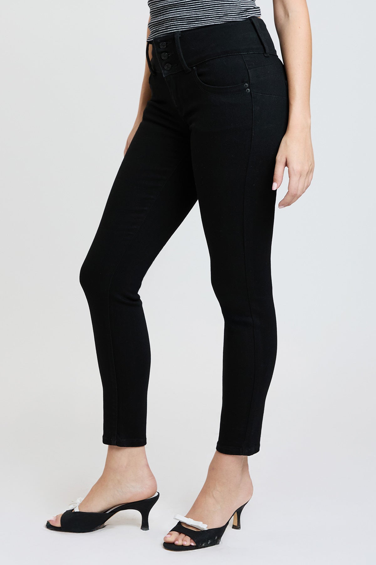 W Black