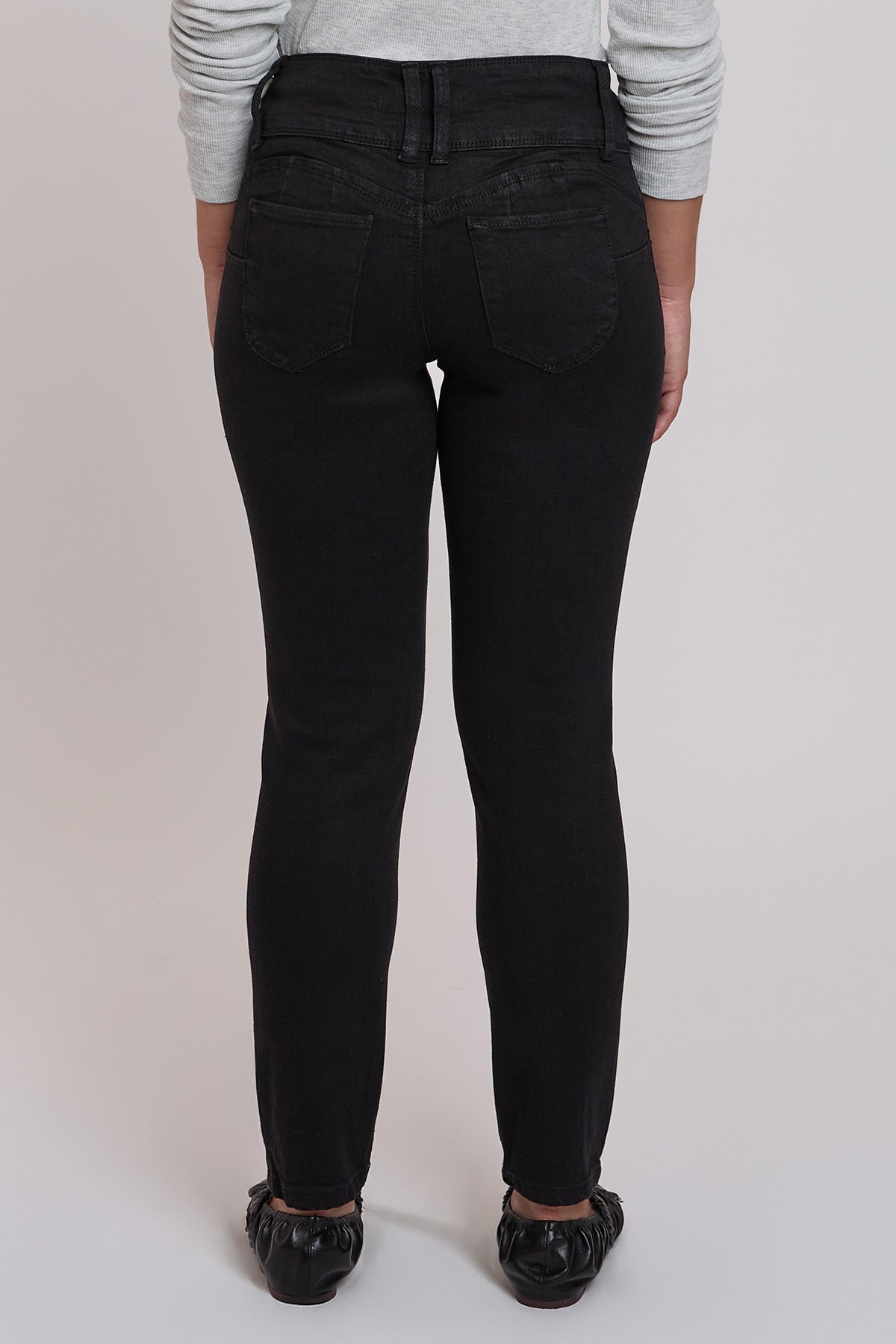 Women's Petite WannaBettaButt 3 Button Skinny Ankle Sustainable Jean