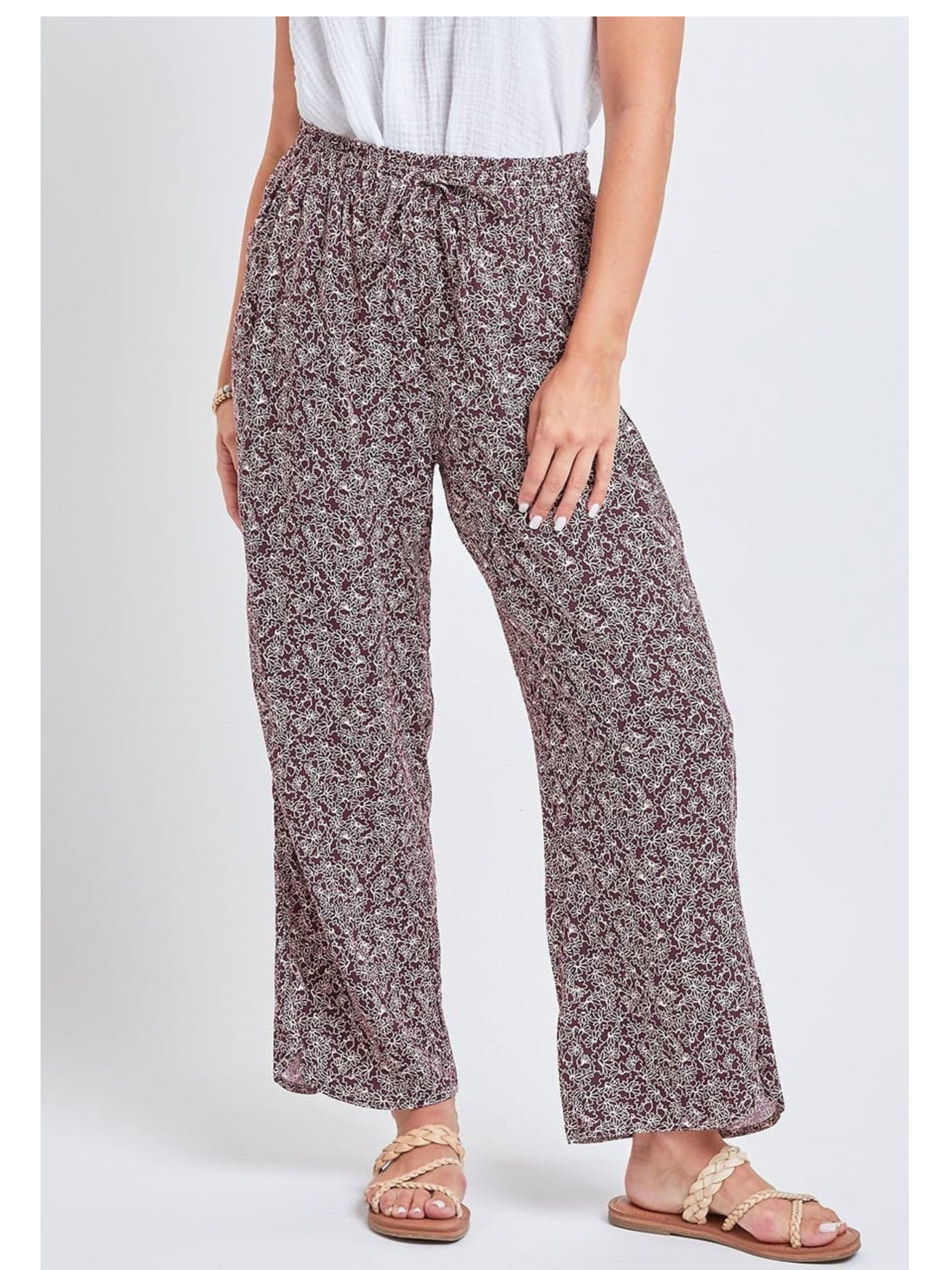Women's Pull-On Stove Pipe Pant With Tulip Hem Detail