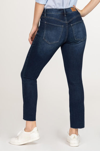 Women Vintage Dream High Rise Straight Jean With Unfinished Hem Wp968172