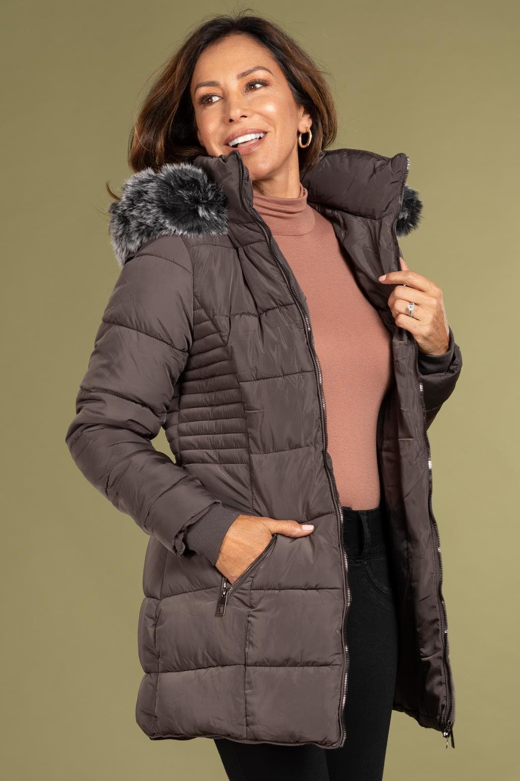 Keeping Cozy Parka Puffer With Detachable Faux Fur Trimmed Hood Jw1506