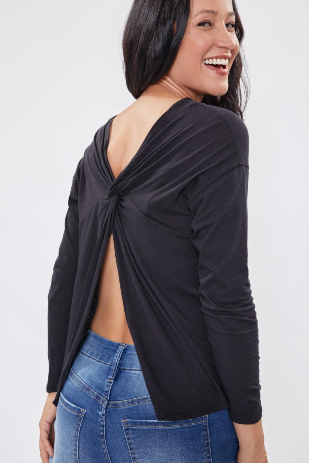 Women Long Sleeve Scoop Neck Top With Twisted Knot Back Detail M1808L79