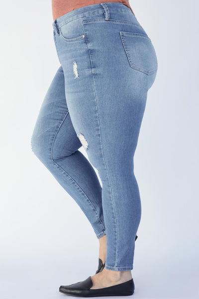 Women Plus Size Curvy Fit High Rise Skinny Jean Made With Recycled Fibers Xp988951N