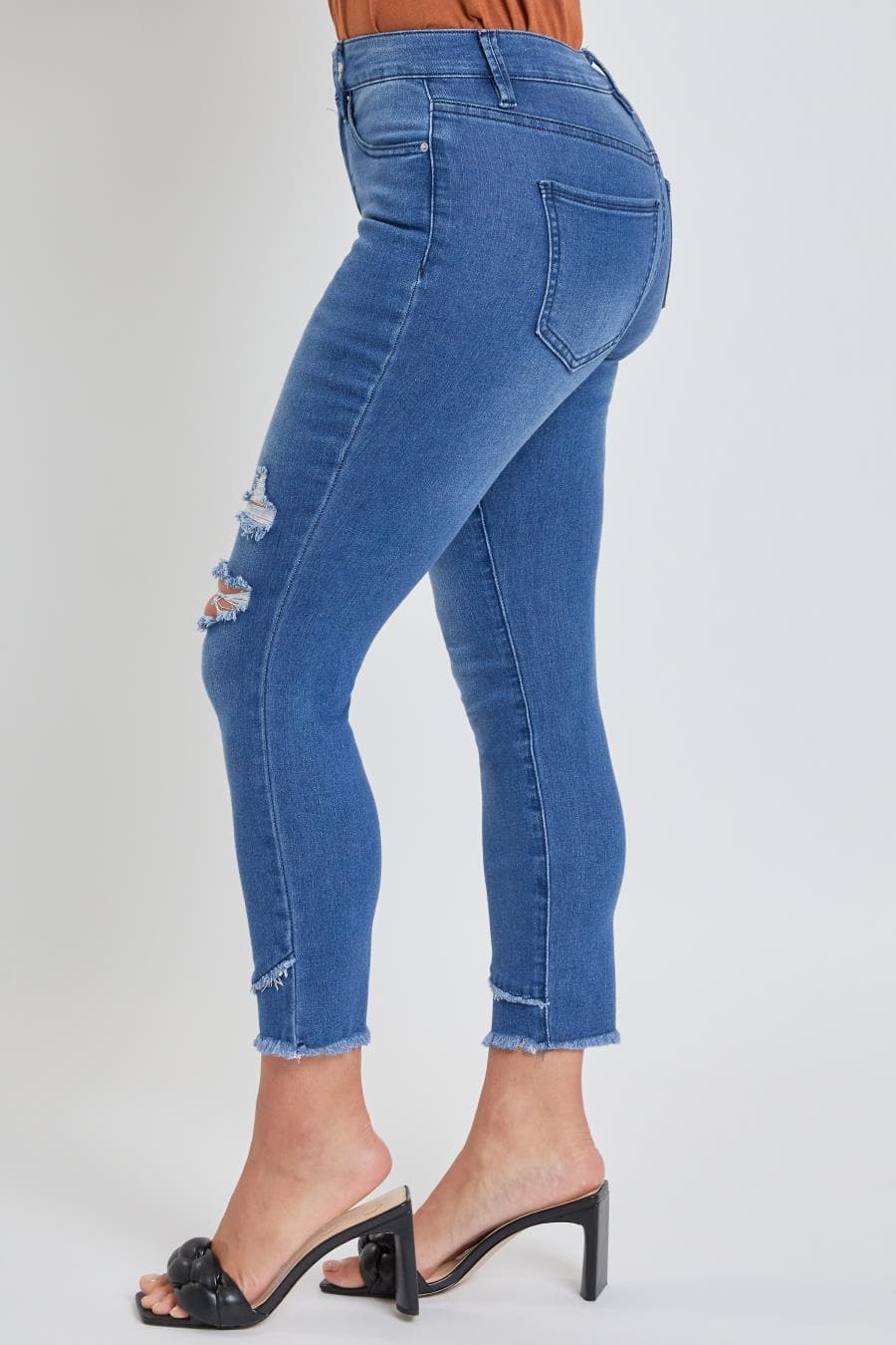 Petite Women Skinny High Rise Ankle Jean With Slanted Double Frayed Hem Made With Recycled Fibers Pp86051N