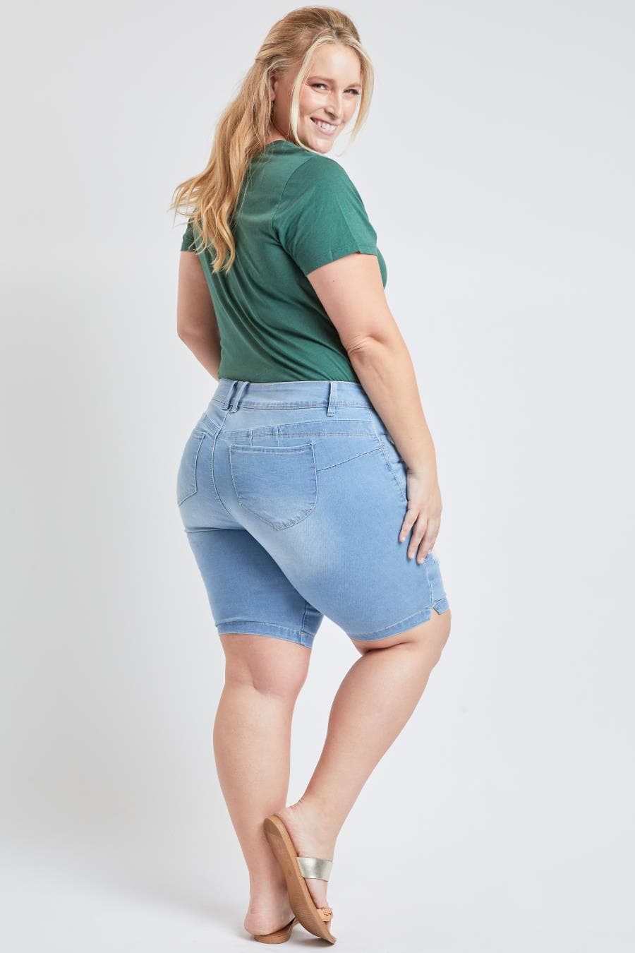 Women Plus Size 2 Button Bermuda Shorts With Side Slit Xm106142