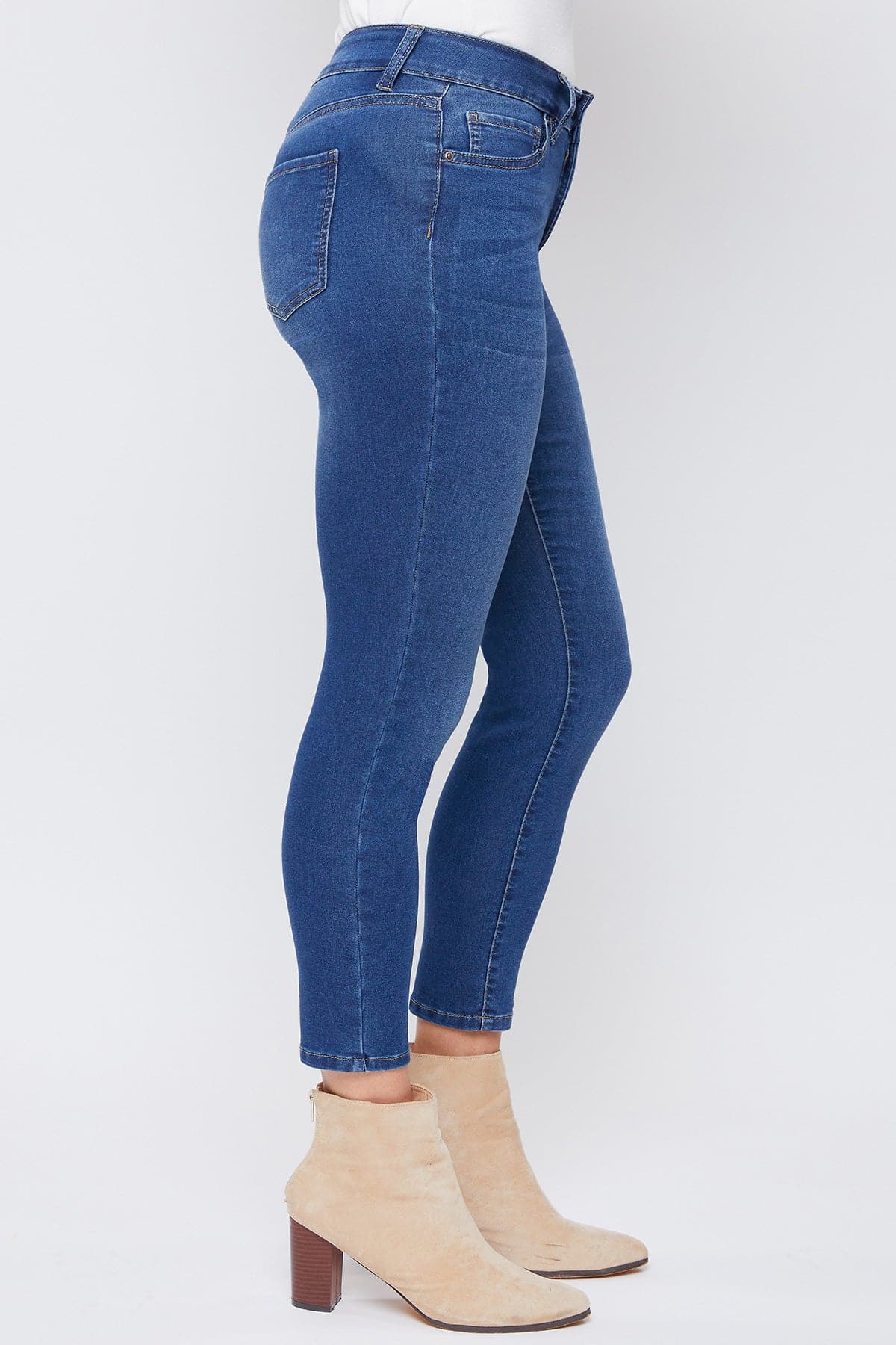 Women's Petite Hyperdenim Super Stretchy Essential Jean