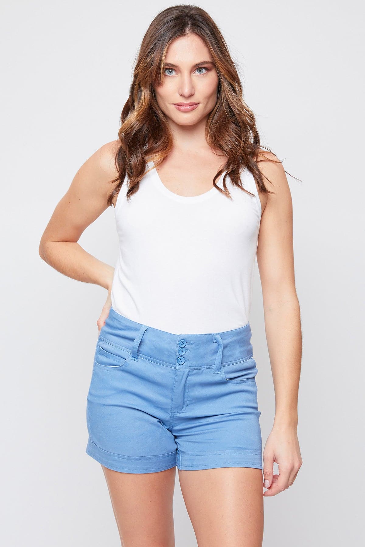 Women's Petite 3-Button Short With Banded Hem