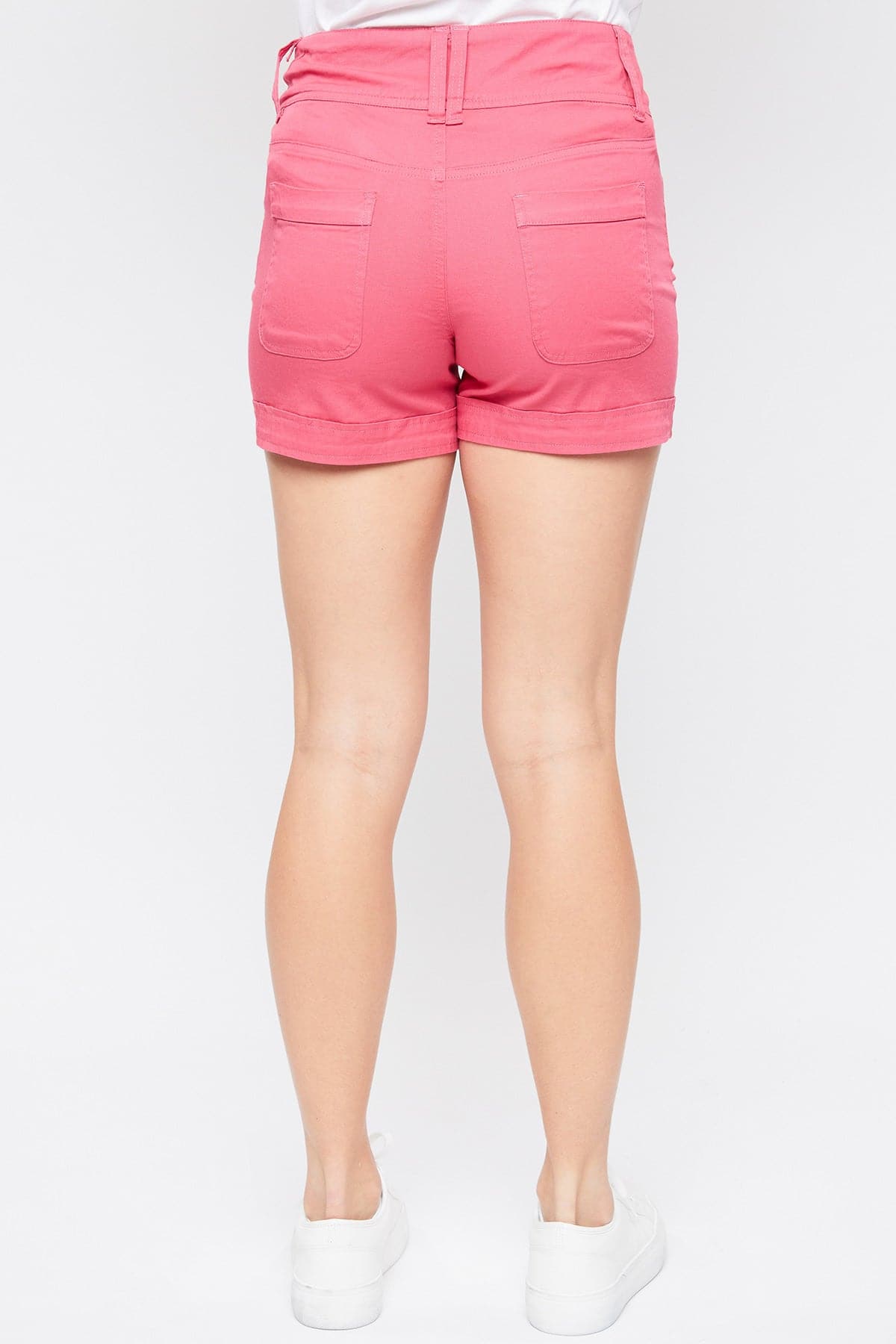 Women's Petite 3-Button Short With Banded Hem