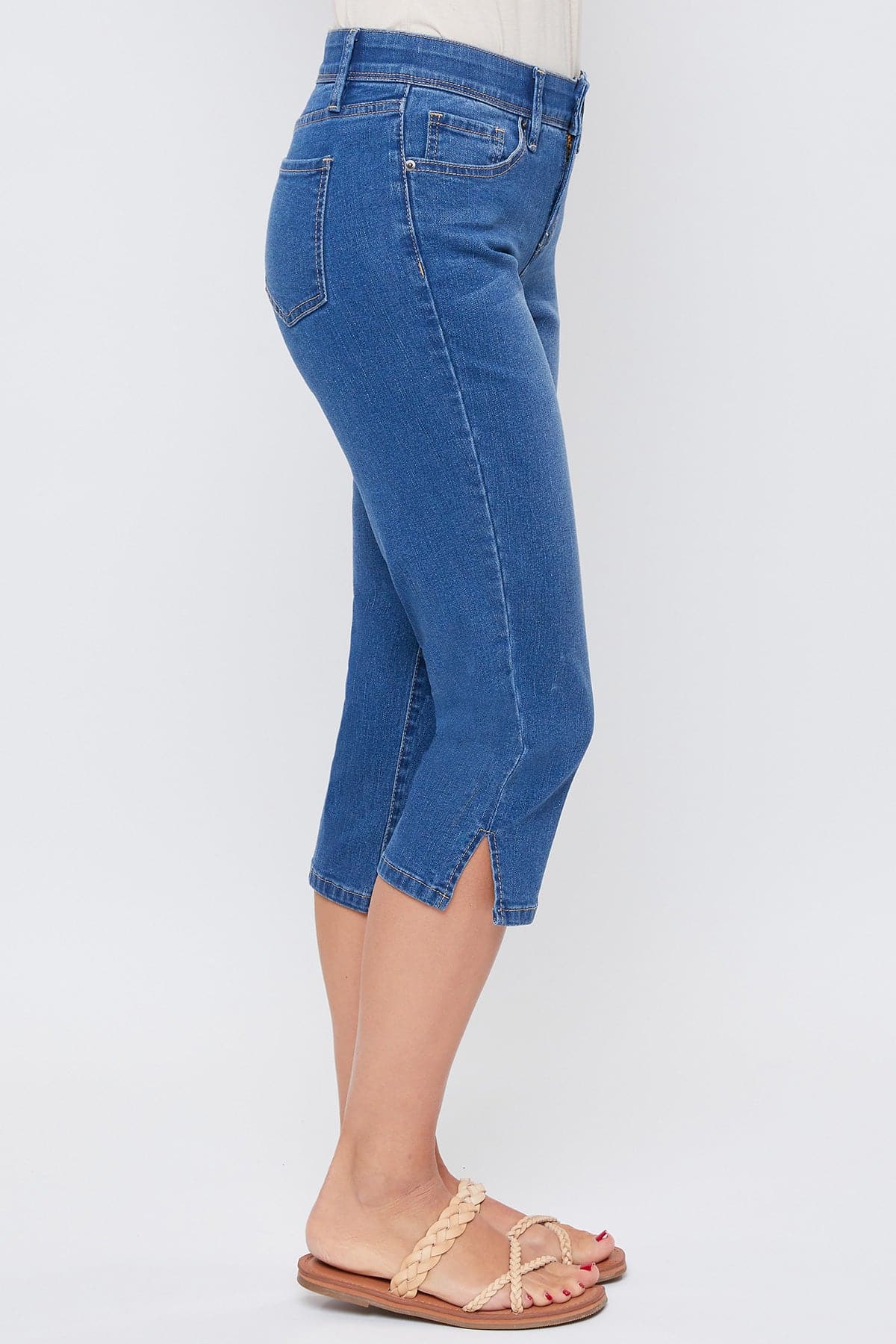 Women's Side Slit Hem Capri Jeans