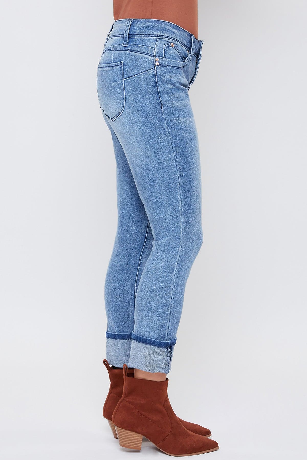 Women's Sustainable WannaBettaButt Mega Cuff Ankle Jeans