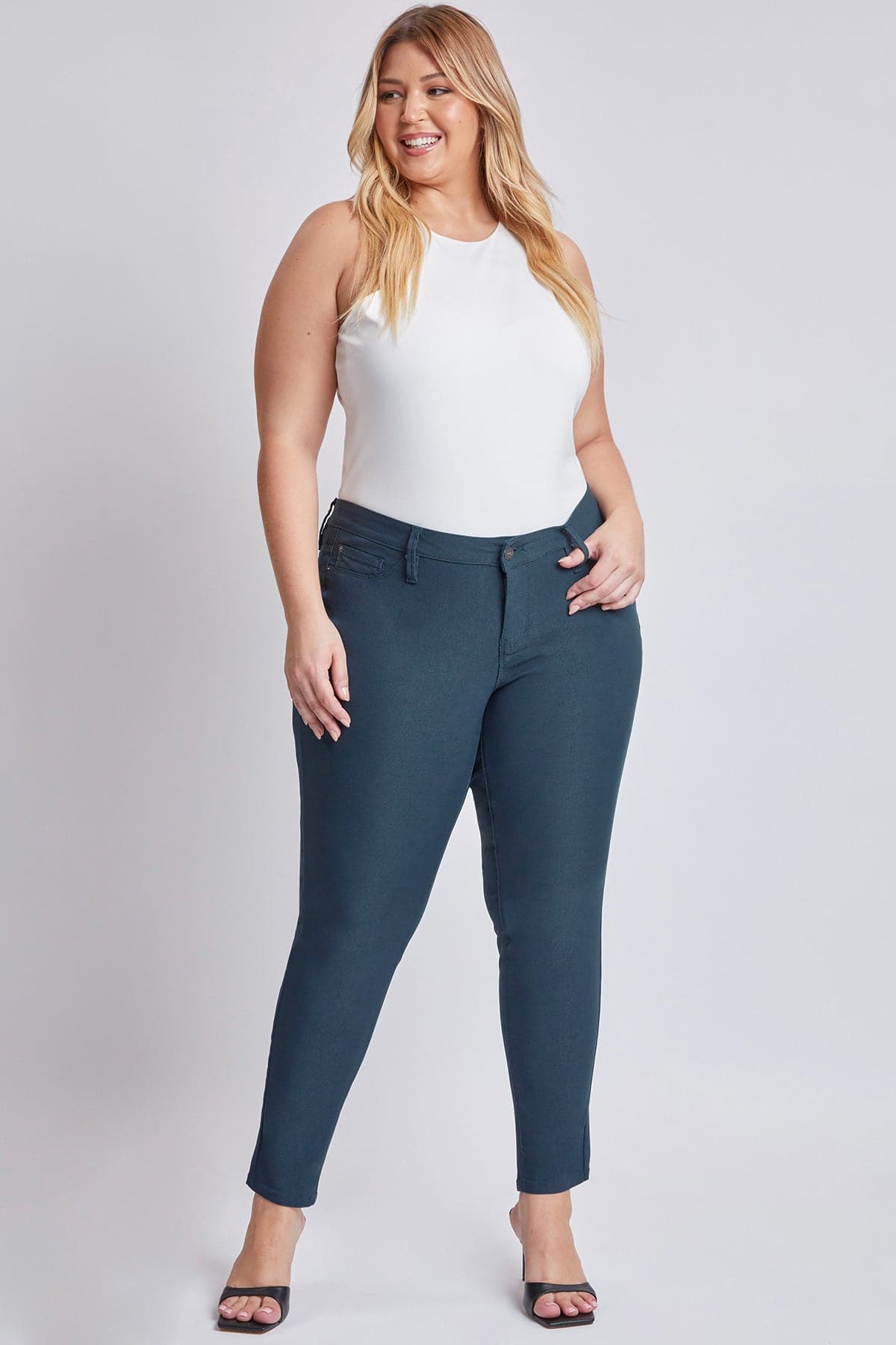 Women's Plus Size Hyperstretch Forever Color Skinny Pants