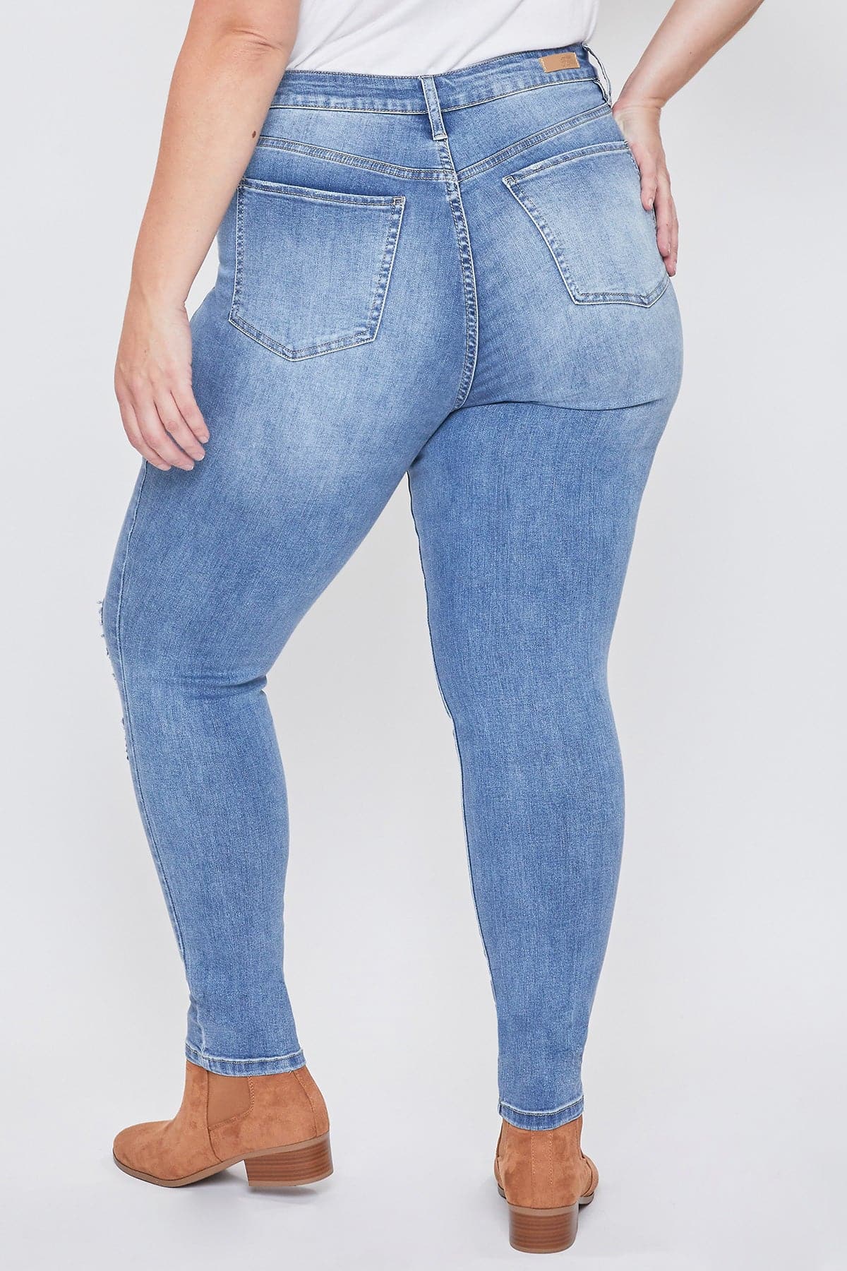 Women's Plus Size Essential High Rise Skinny Jeans from ROYALTY