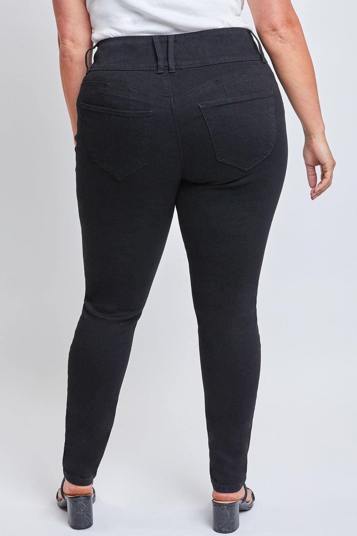 Women's Plus Size Sustainable WannaBettaButt Jeans
