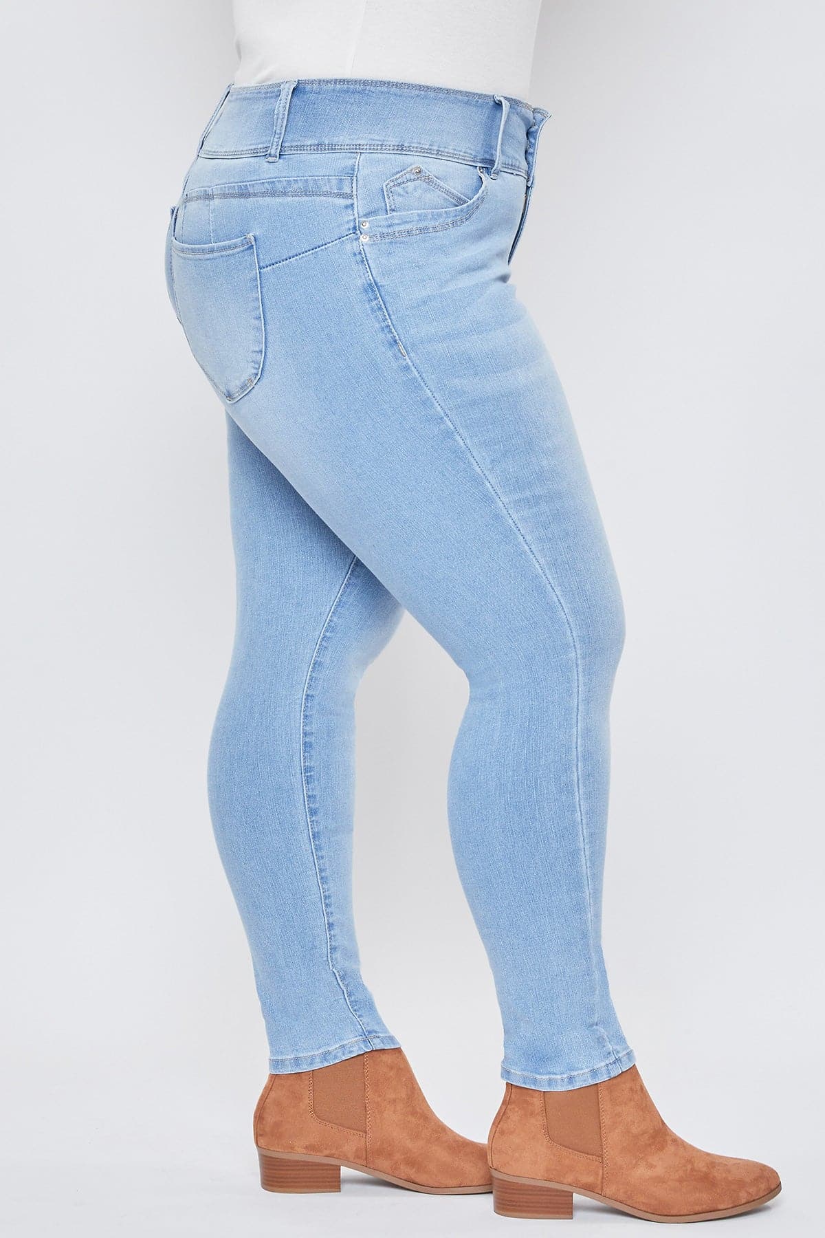 Women's Plus Size Sustainable WannaBettaButt Jeans